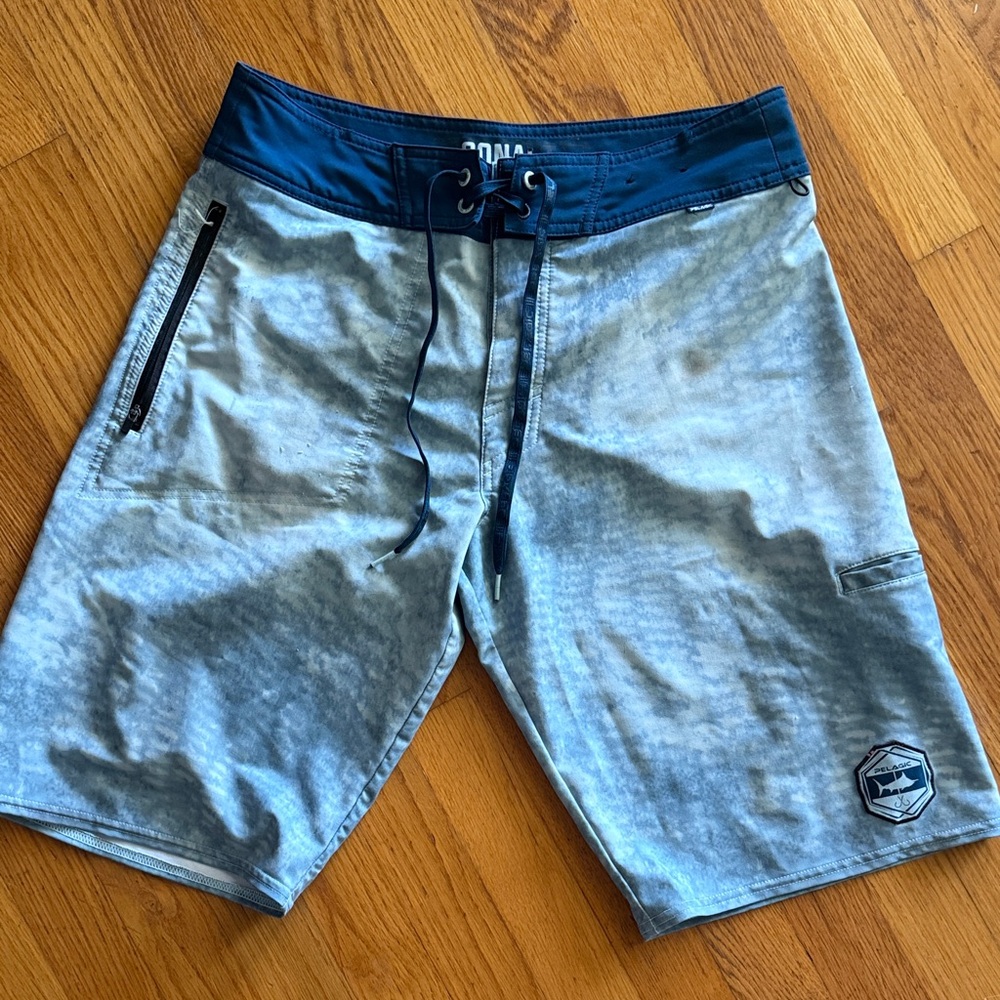 RVCA Men's Blue and Gray Board Shorts